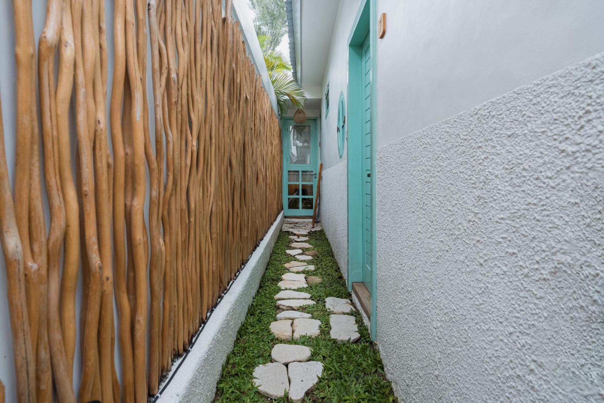 Quma Hotel Gili Trawangan Exterior photo
