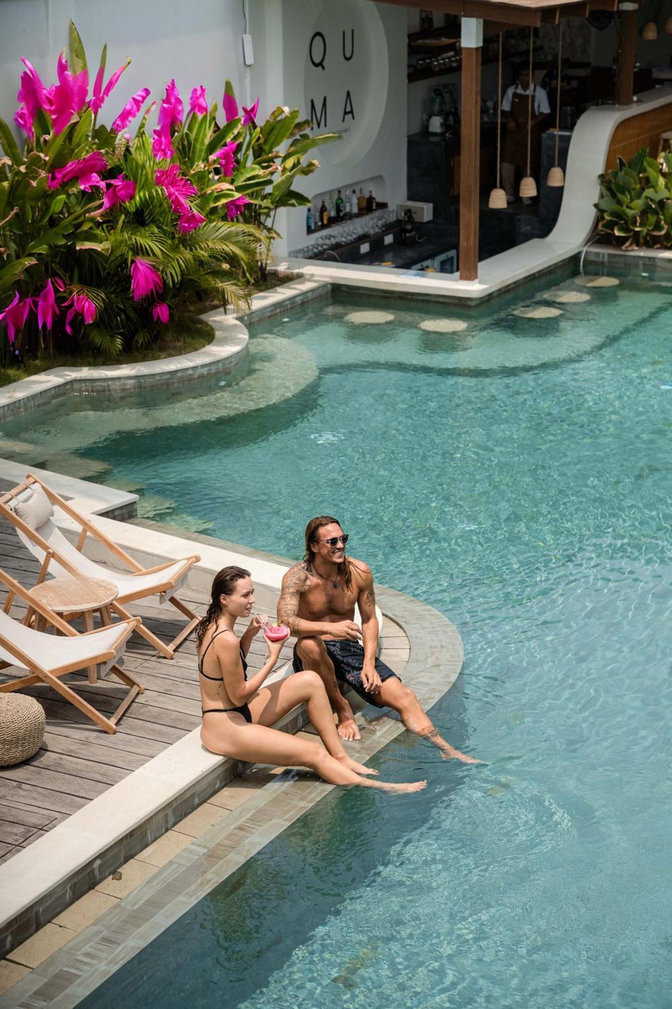 Quma Hotel Gili Trawangan Exterior photo